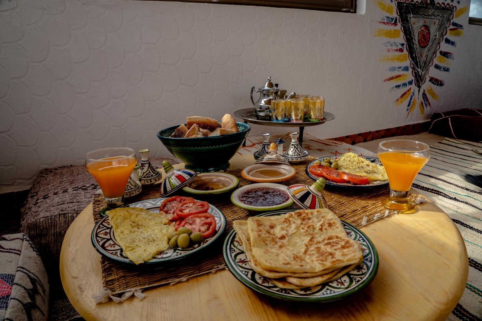 Tigmi Ossmon Hostel Agadir Dış mekan fotoğraf